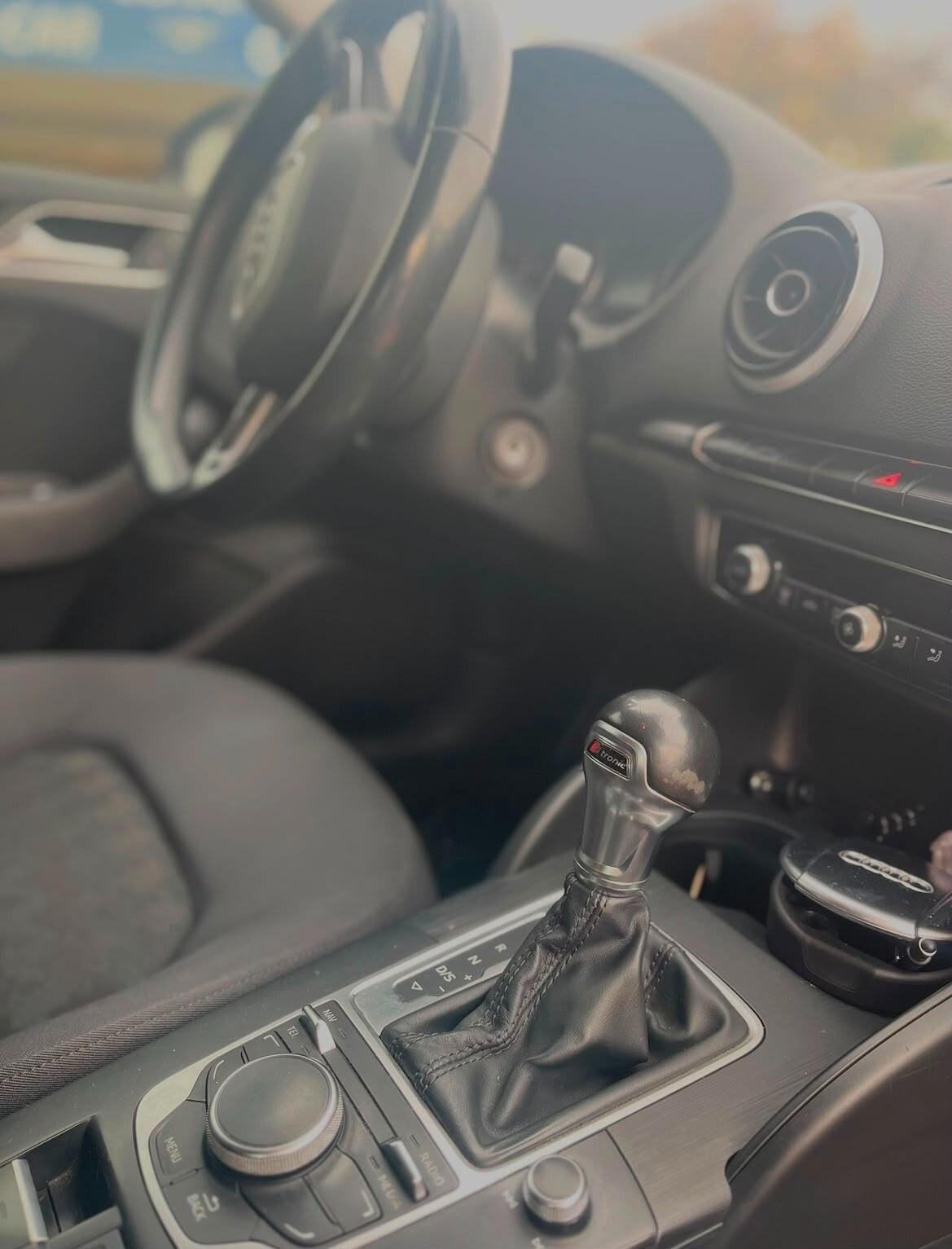 Audi A3 1.6 TDI clean diesel S tronic Ambition