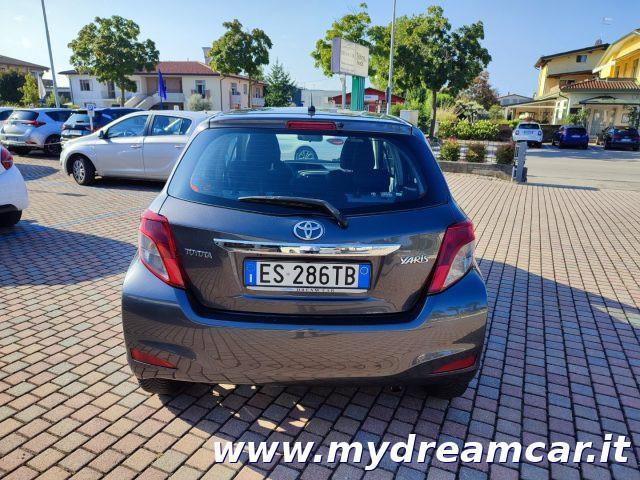 TOYOTA Yaris 1.4 D-4D 5 porte Active