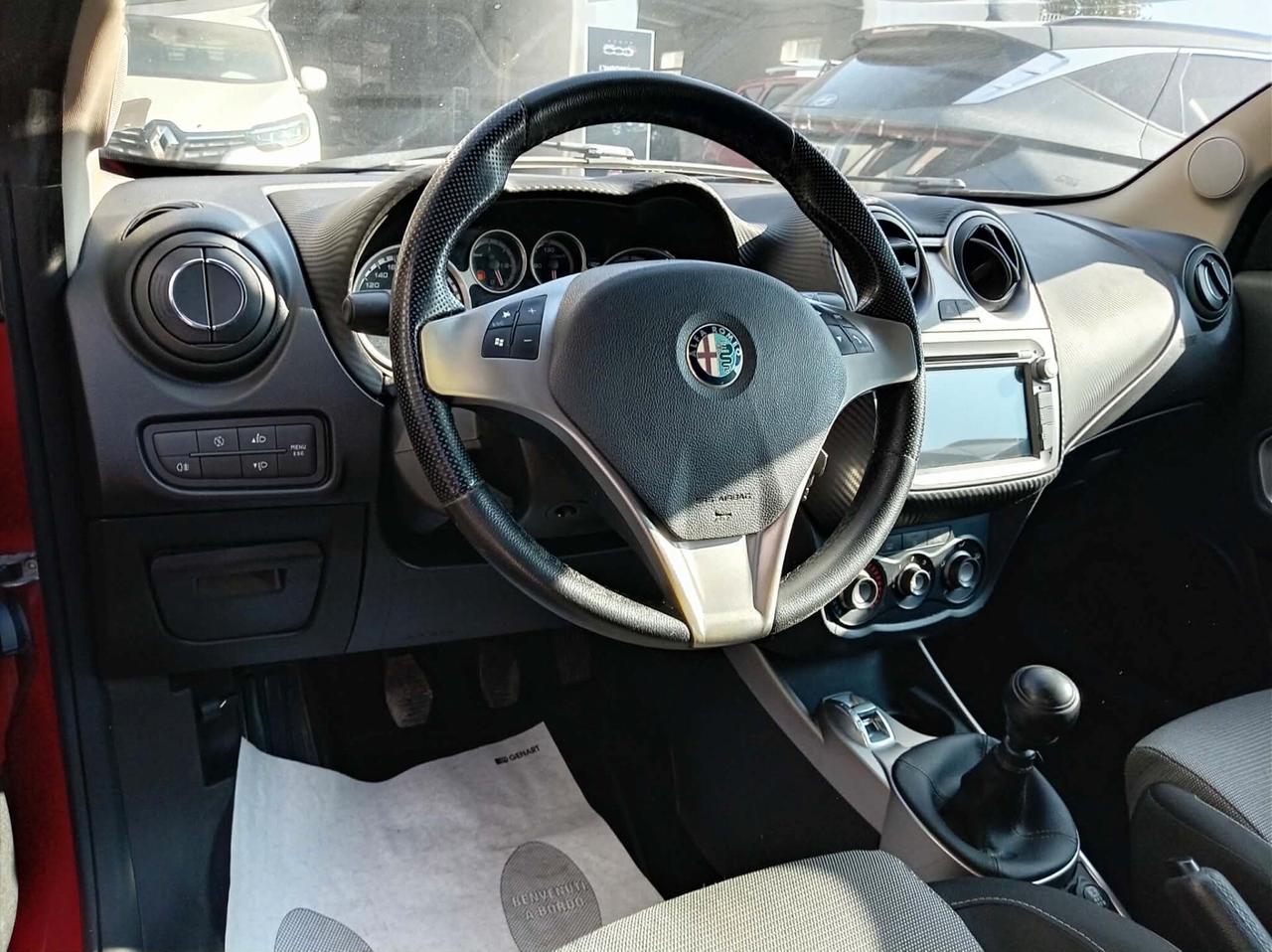 Alfa Romeo MiTo 1.3 JTDm-2 95 CV S&S Distinctive Sport Pack