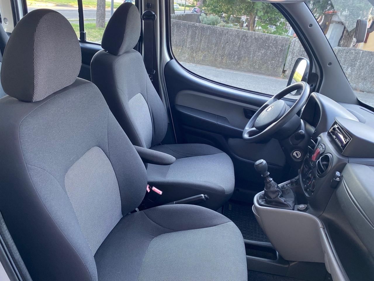 Fiat Doblo Doblò 1.6 16V Natural Power Active