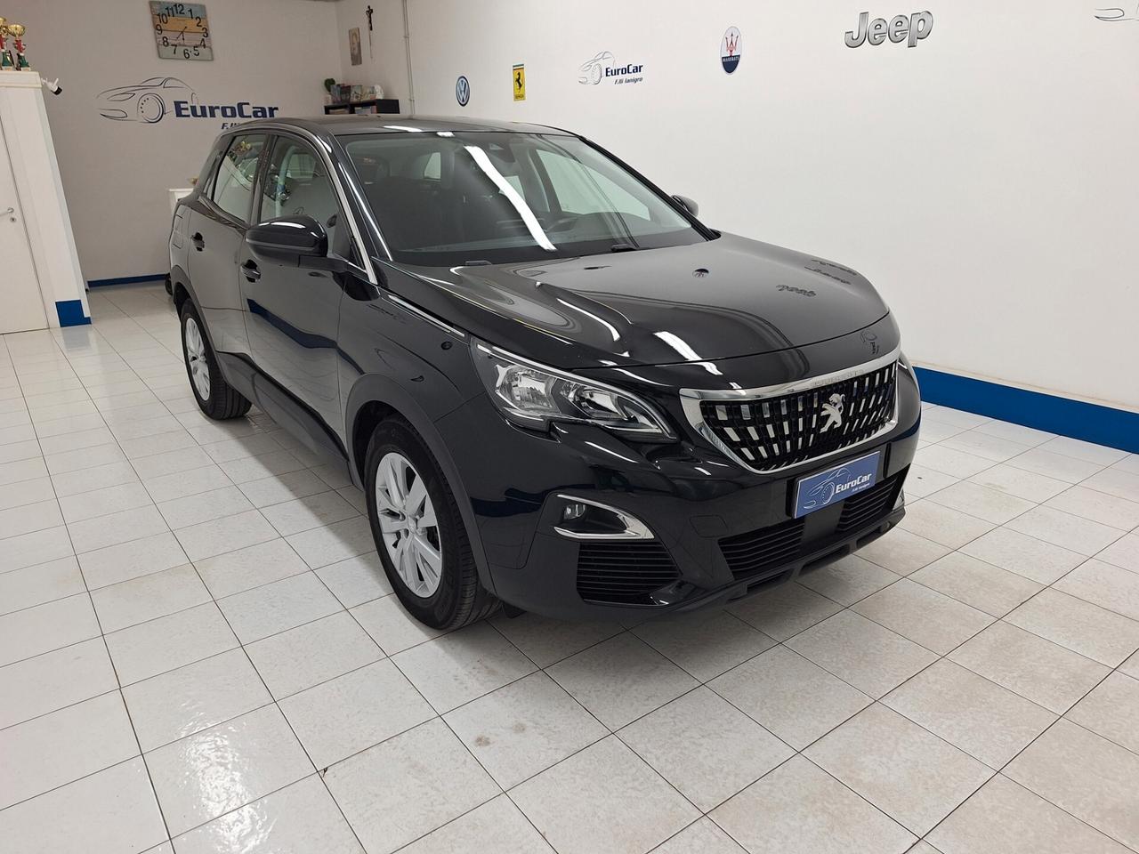 Peugeot 3008 Business 1.5 BlueHDi 130cv