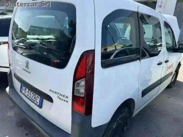 PEUGEOT Partner Tepee 1.6 BLUEHDI 75CV 5 posti N1 E6 - FM352BC