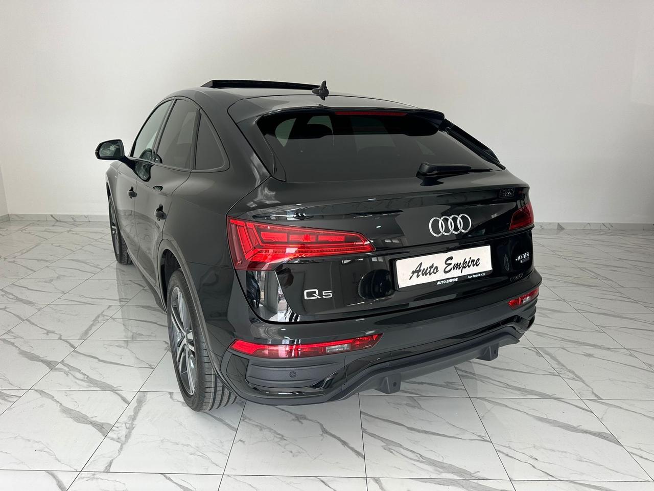 AUDI Q5 SPORTBACK S-LINE BLACK EDITION