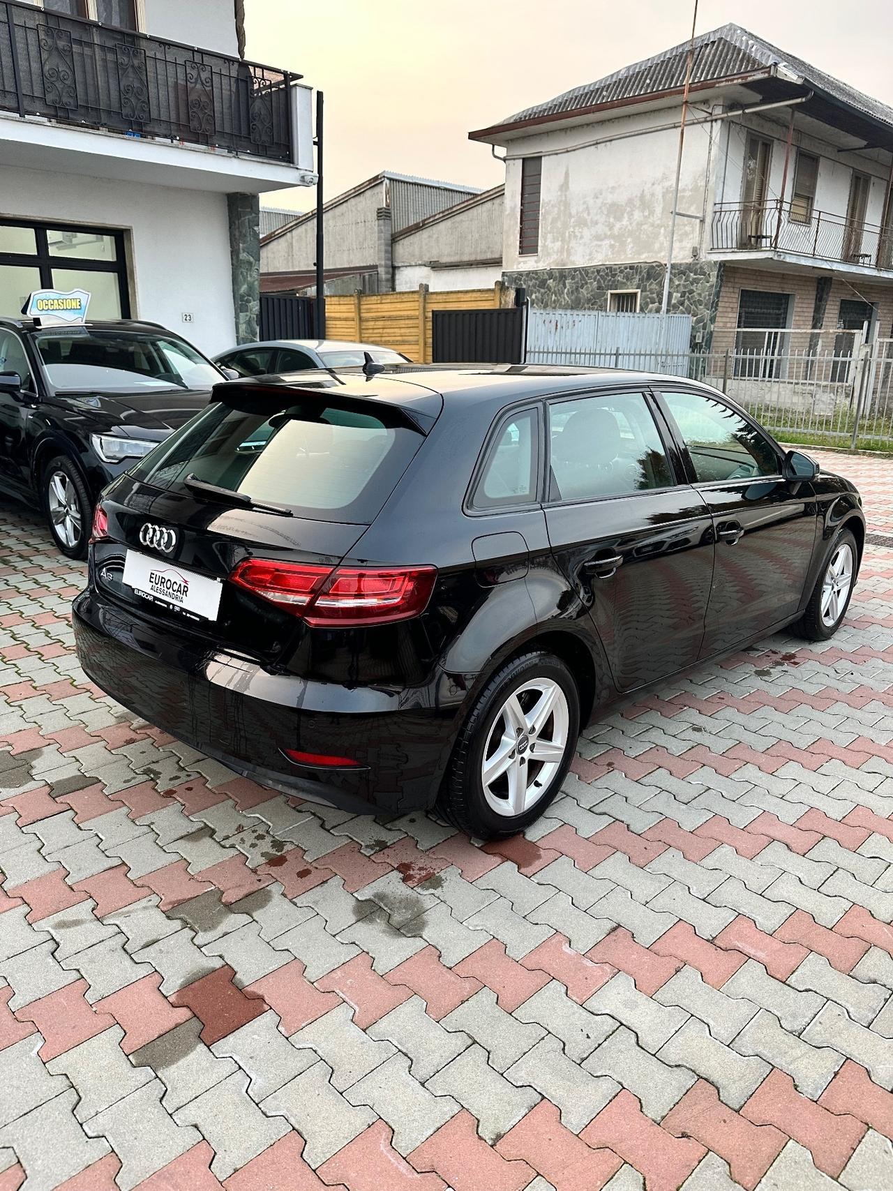 Audi A3 SPB 30 g-tron S tronic Business