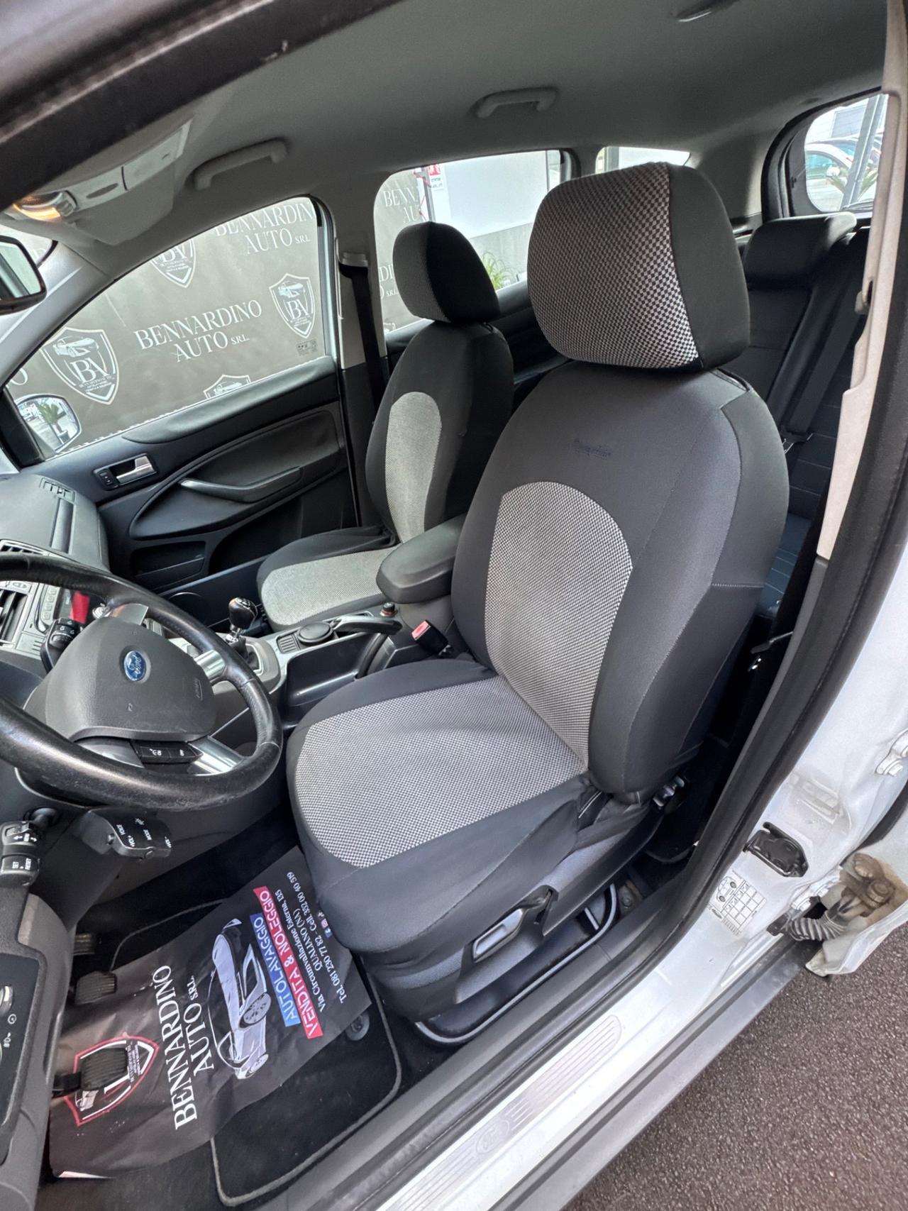 Ford Kuga 2.0 TDCi 136 CV 4WD Titanium DPF