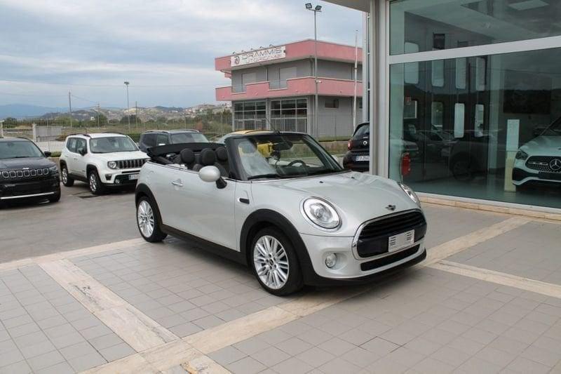 MINI Mini 1.5 Cooper D Cabrio