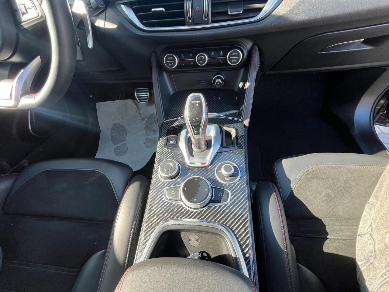 Alfa Romeo Stelvio 2.0 Turbo 280 CV AT8 Q4 Estrema