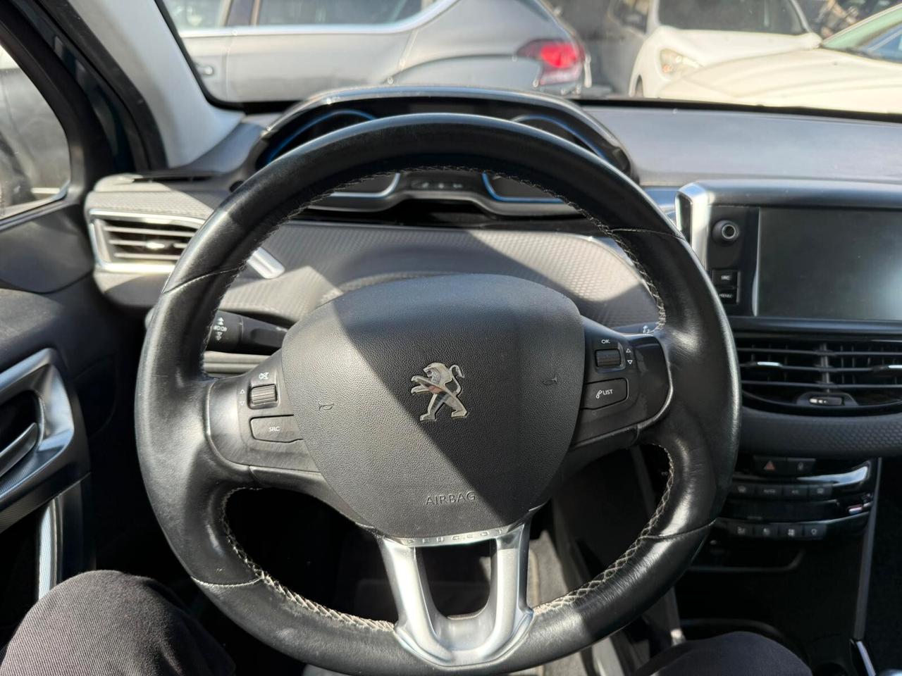 Peugeot 2008 BlueHDi 120 S&S Allure