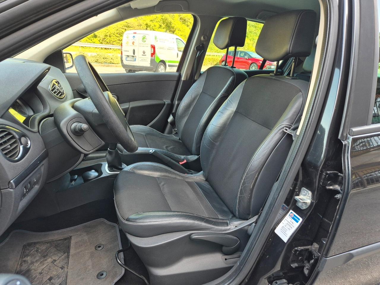 Renault Clio Storia 1.2 5 porte Confort