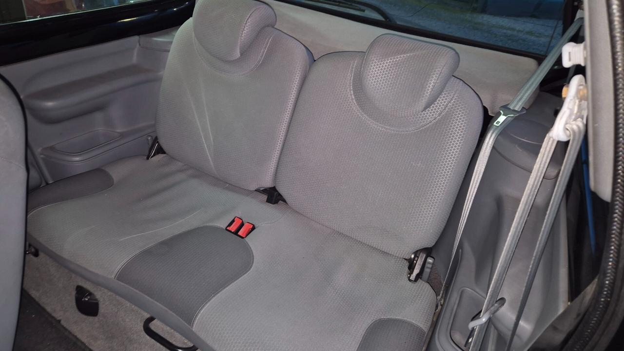 Renault Twingo 1.2i cat Diabolika