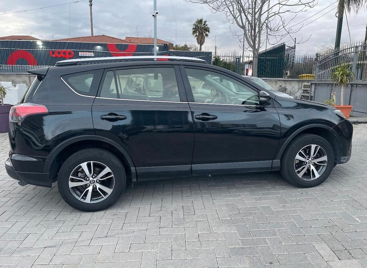 Toyota RAV 4 2.0 D-4D 2WD 143cv
