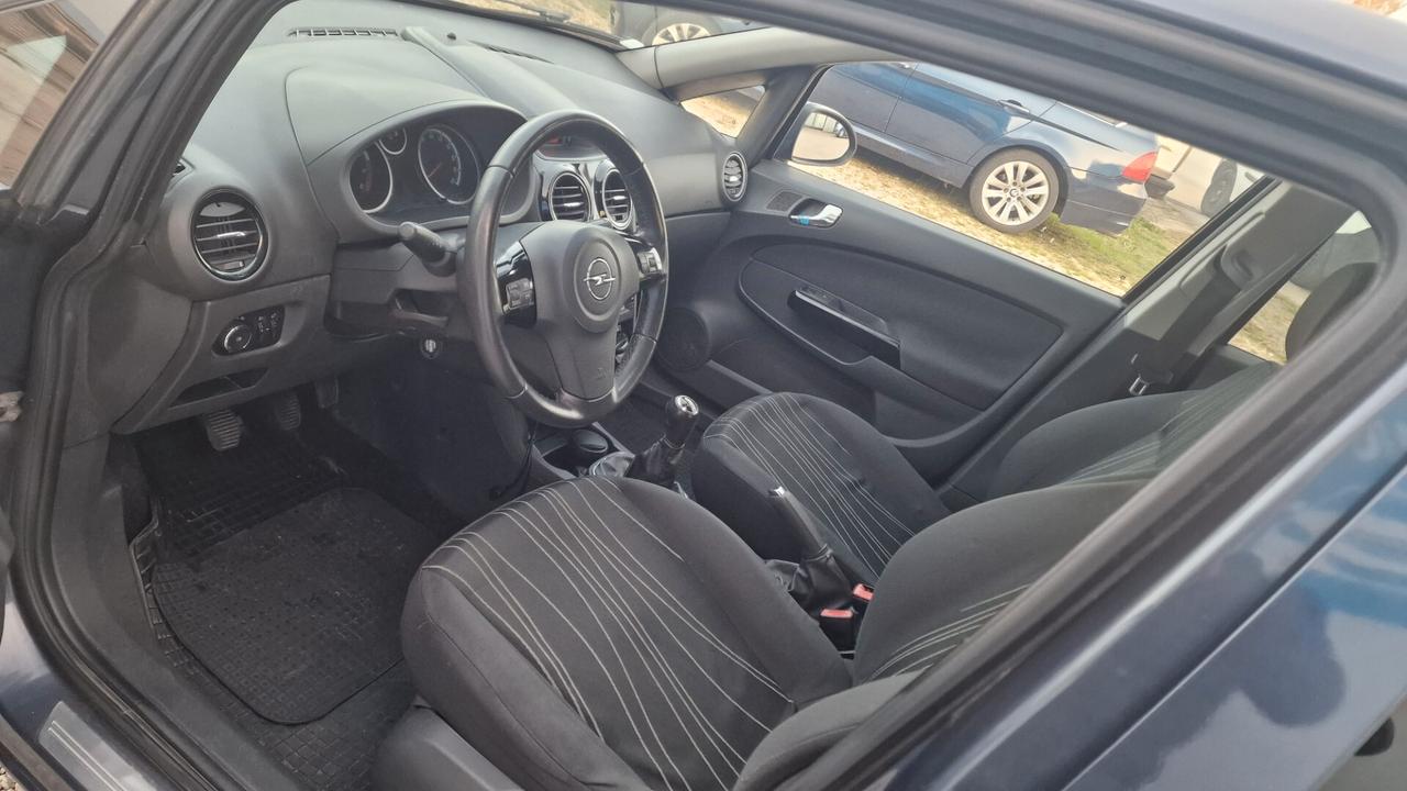 Opel Corsa 1.2 5 porte Edition