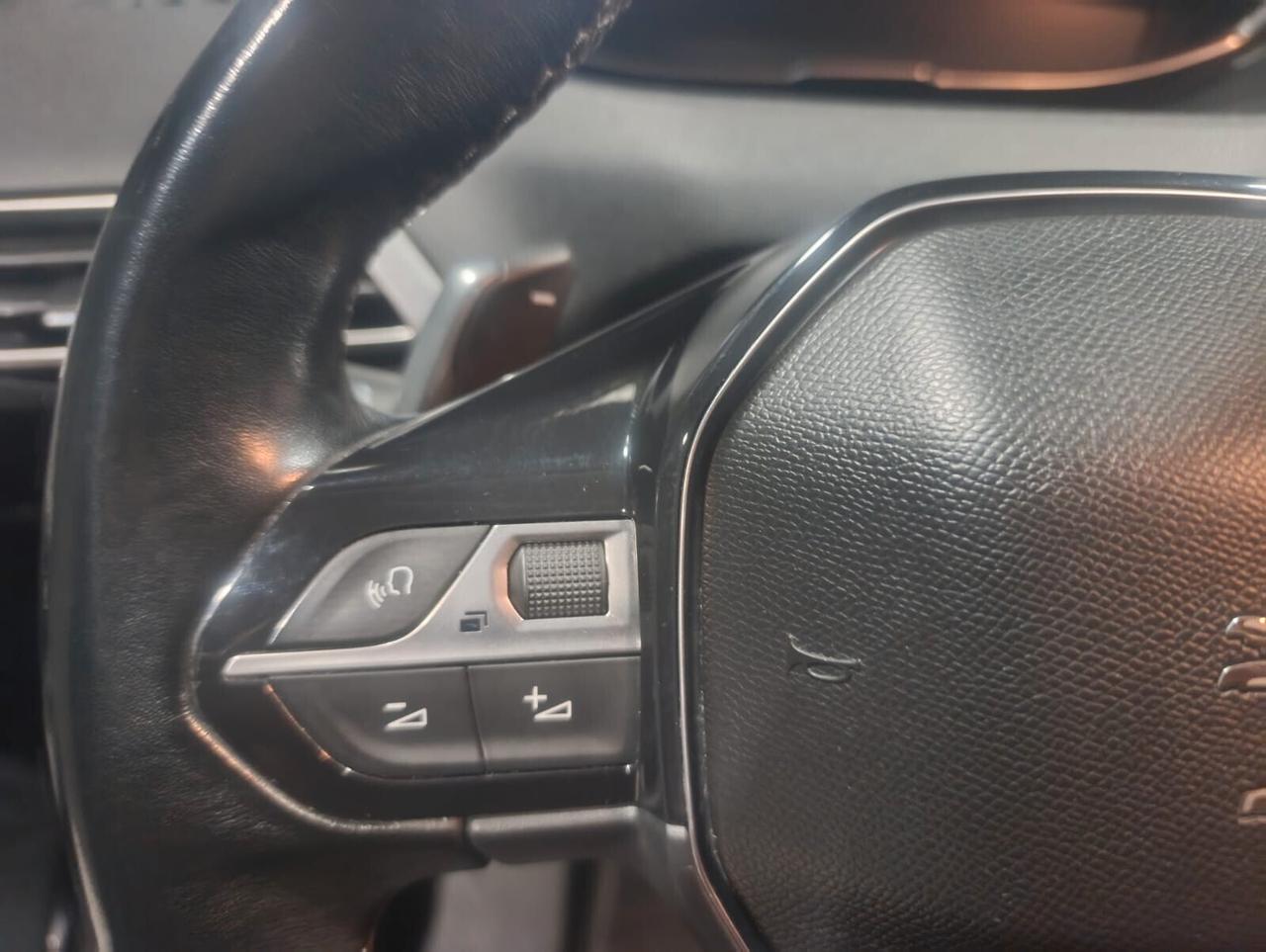 Peugeot 3008 del 2018 EURO 6 B cambio automatico