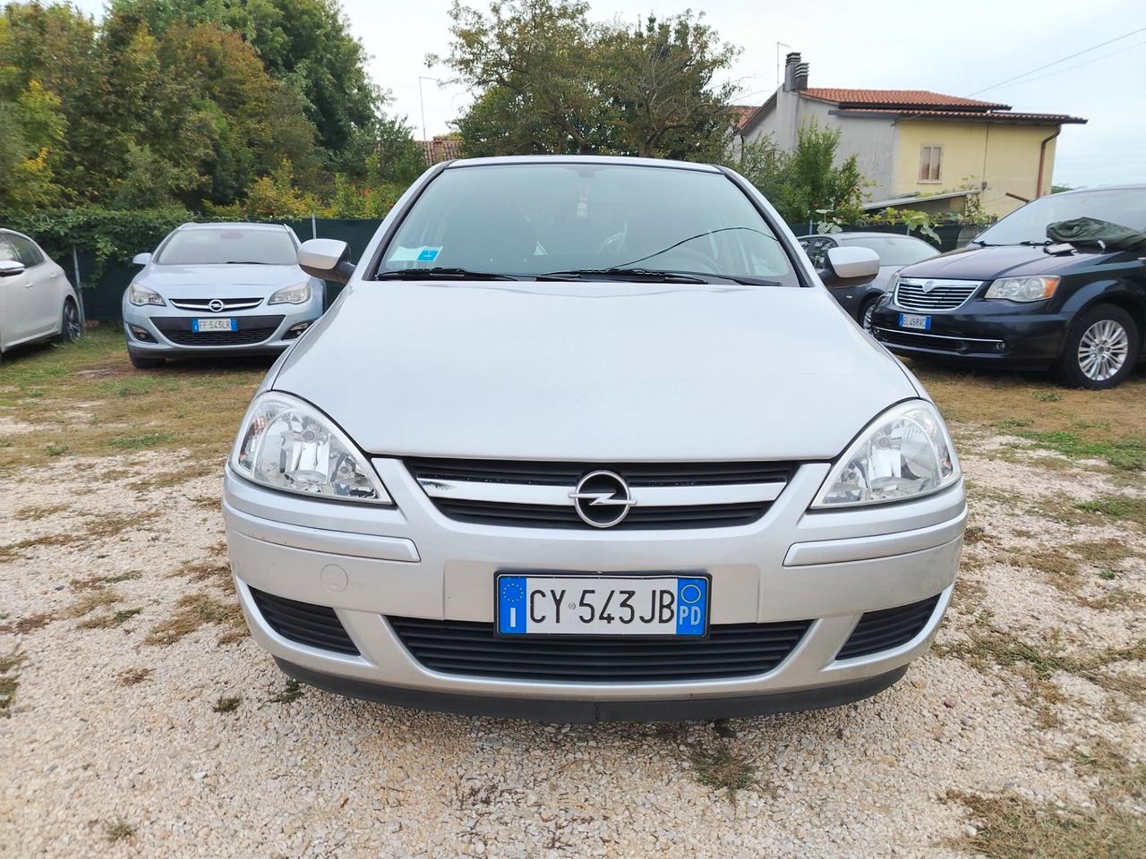 Opel Corsa 1.2i 16V cat 5 porte Club