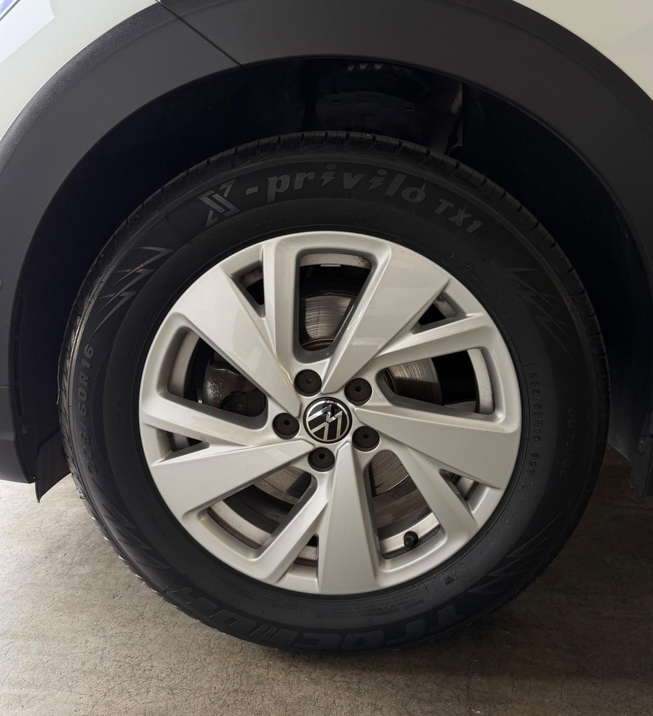 Volkswagen Taigo 1.0 Tsi 95CV Life Fari Led