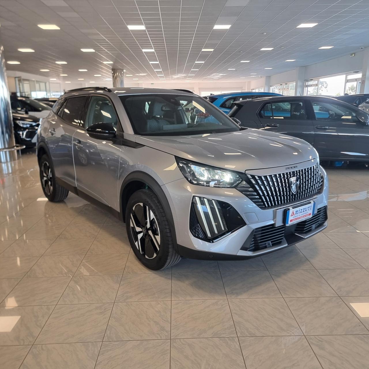 PEUGEOT 2008 ALLURE 1.2 Bz 130cv cambio automatico EAT8 Euro 6E