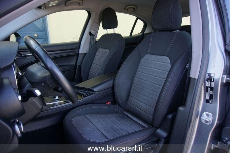 Alfa Romeo Stelvio 2.2 Turbodiesel 160 CV AT8 RWD Business