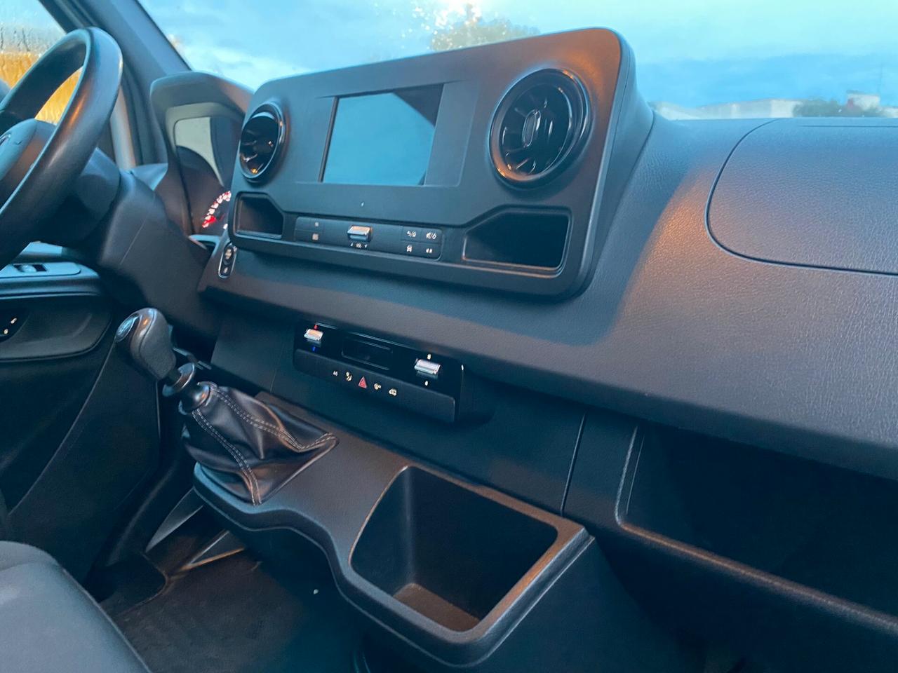 Mercedes Sprinter 414 CDI 2.2 – 150 CV – 6 marce – Gemellato