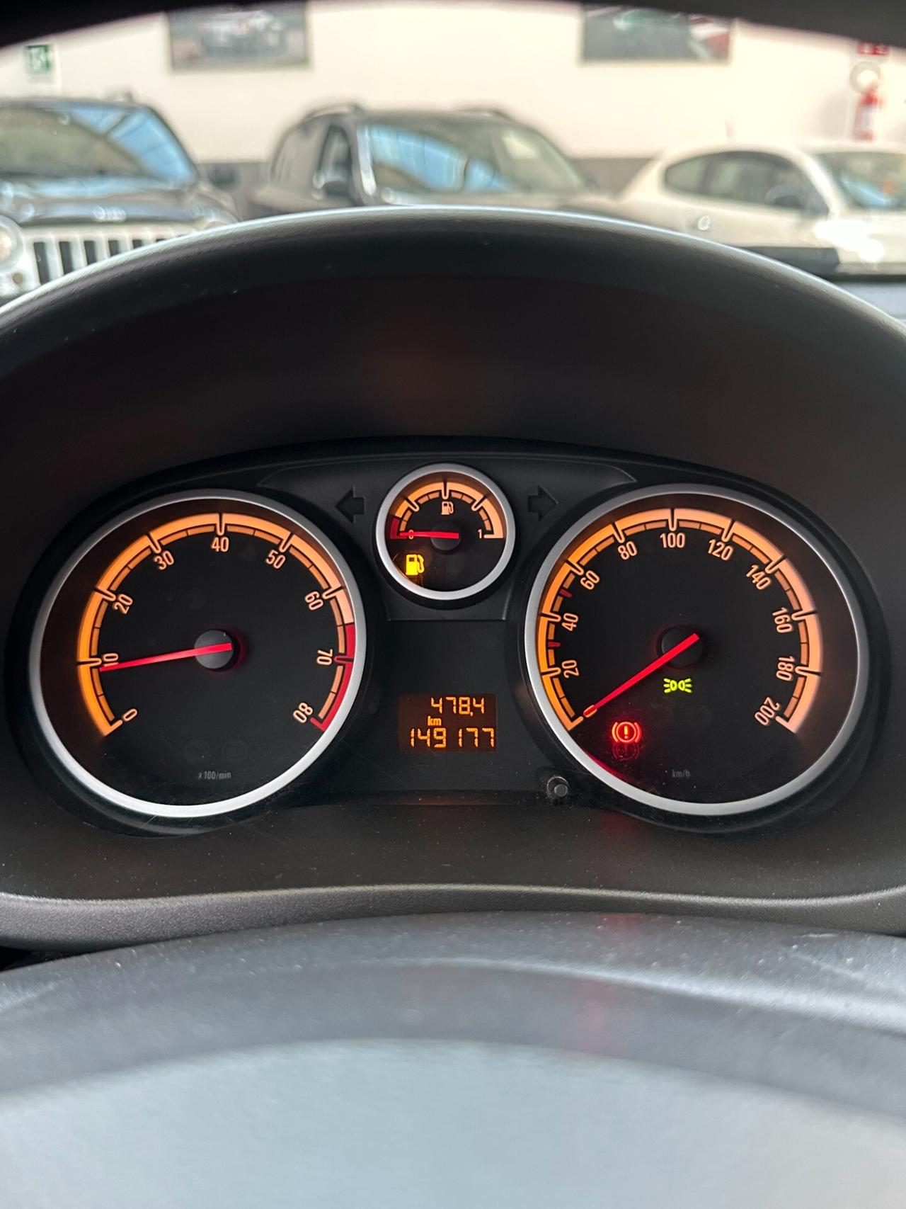 Opel Corsa 1.0 Benz, Euro 5A, cons ridot, si neopatentati