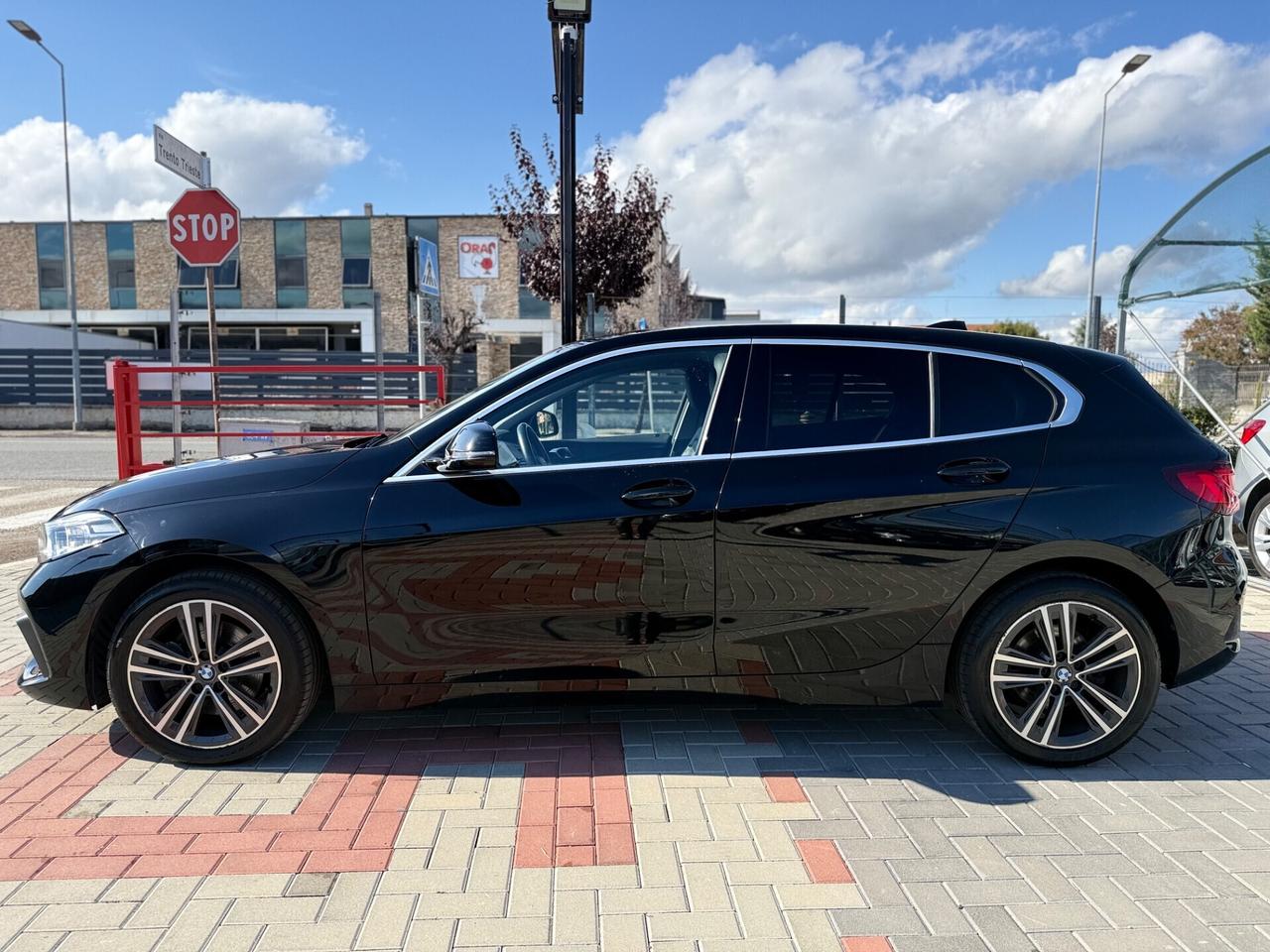 Bmw 118i 136cv IVA ESPOSTA*RADAR*UNICO PROP