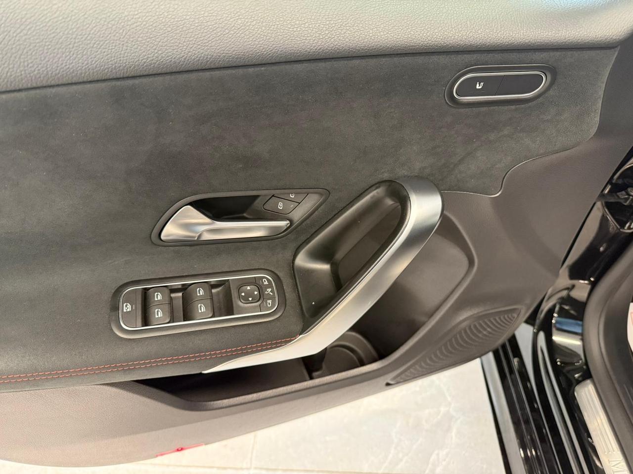 Mercedes-benz A 200 A 200 Automatic AMG Line Premium