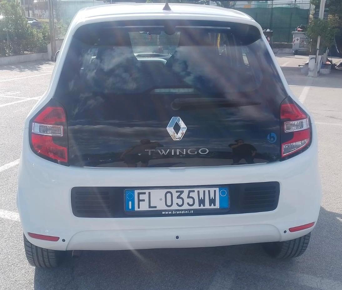Renault Twingo TCe 90 CV EDC La Parisienne