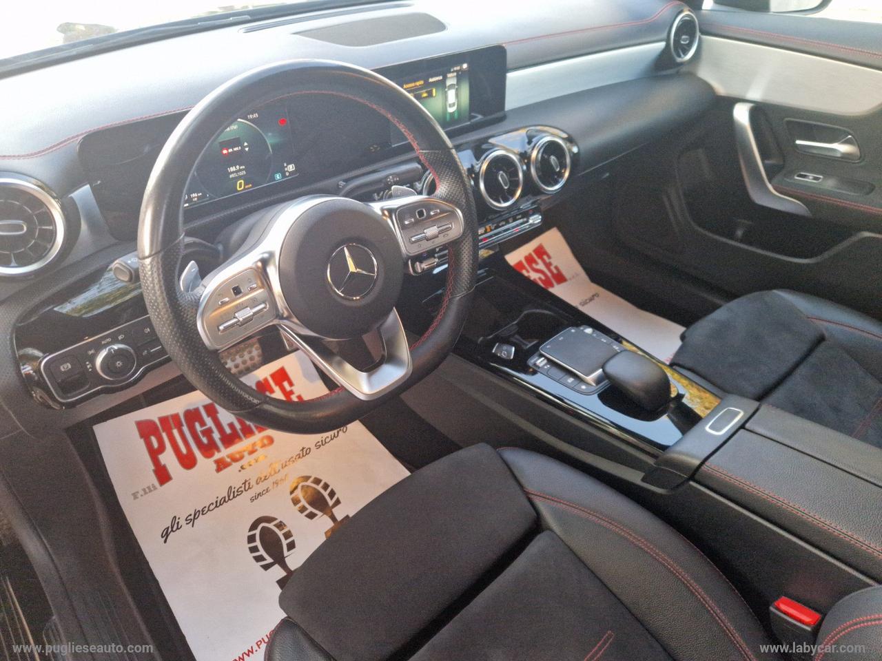 MERCEDES-BENZ CLA 200 d Automatic Premium NIGHT EDITION