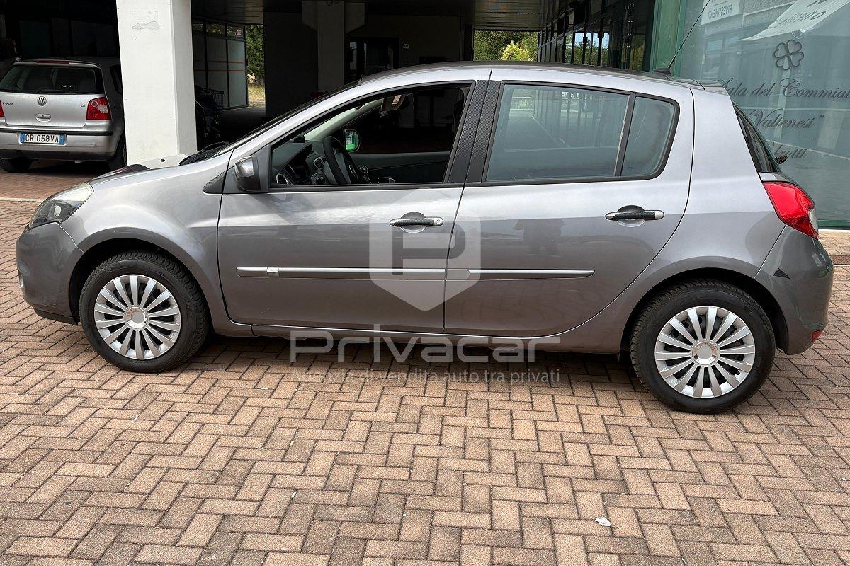 RENAULT Clio 1.2 16V 5 porte Dynamique