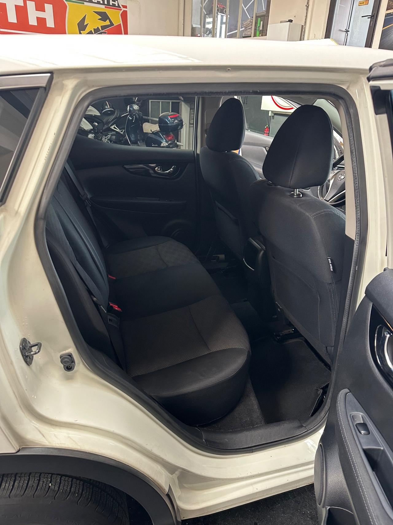 Nissan Qashqai 1.2 DIG-T UNICOPROPRIETARIO Tekna