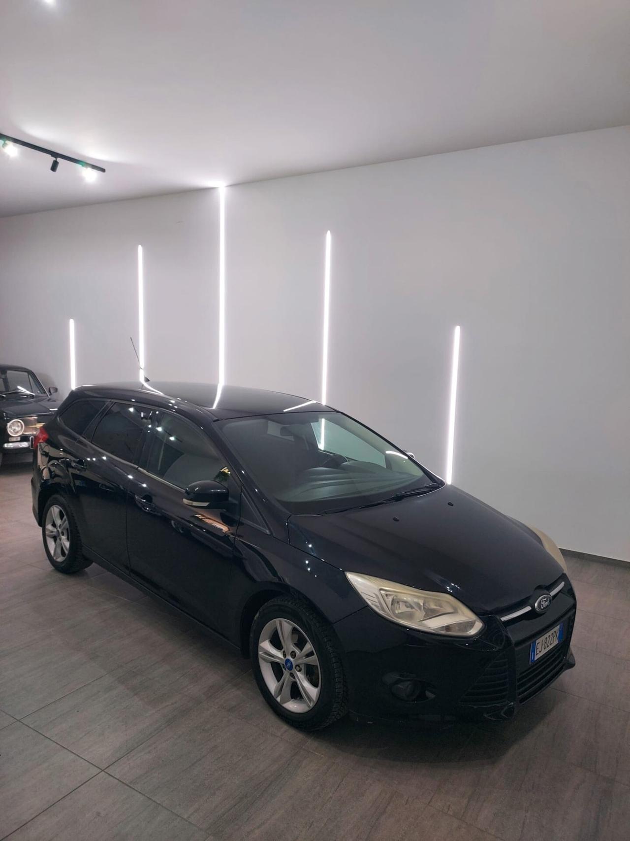 Ford Focus 1.6 TDCi 115 CV SW PLUS 2011