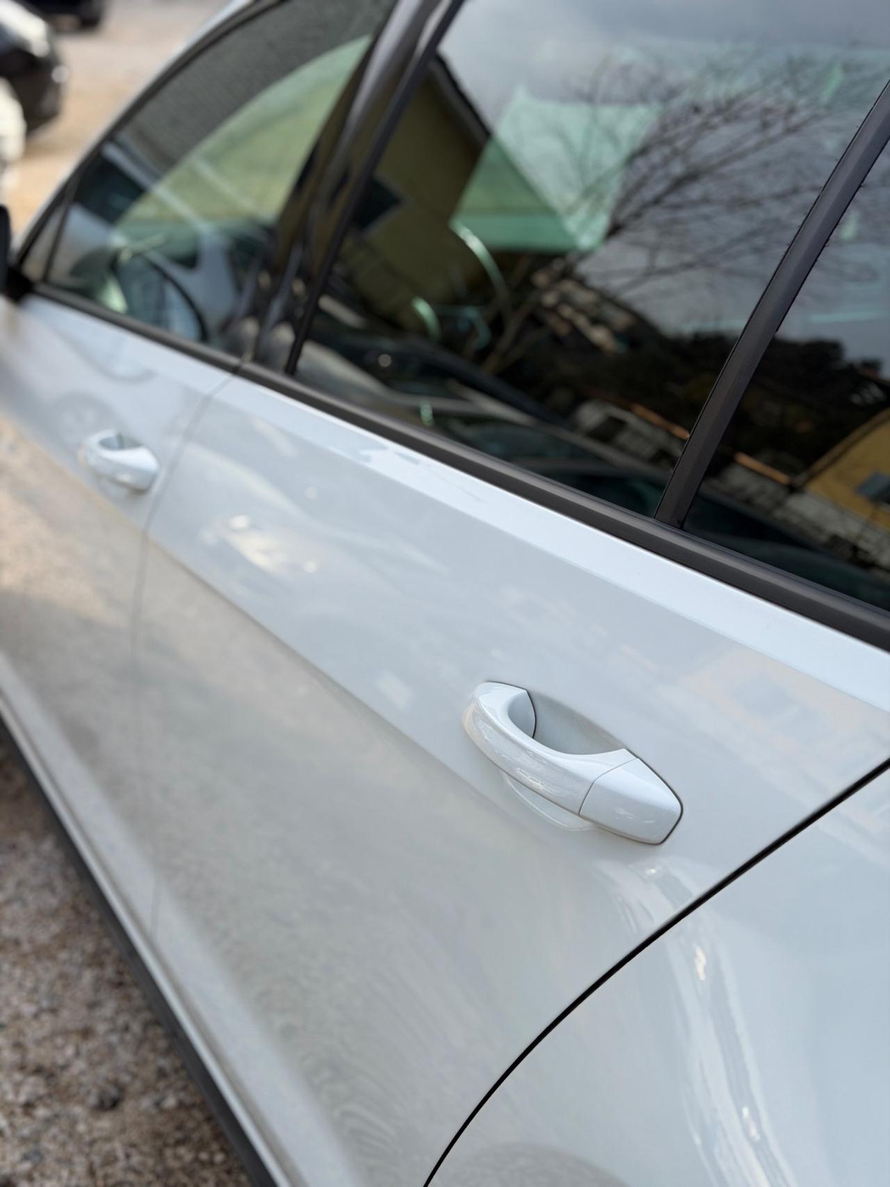 Volkswagen GOLF GTE PLUGIN HYBRID DSG 5P EU6B FULLOPT