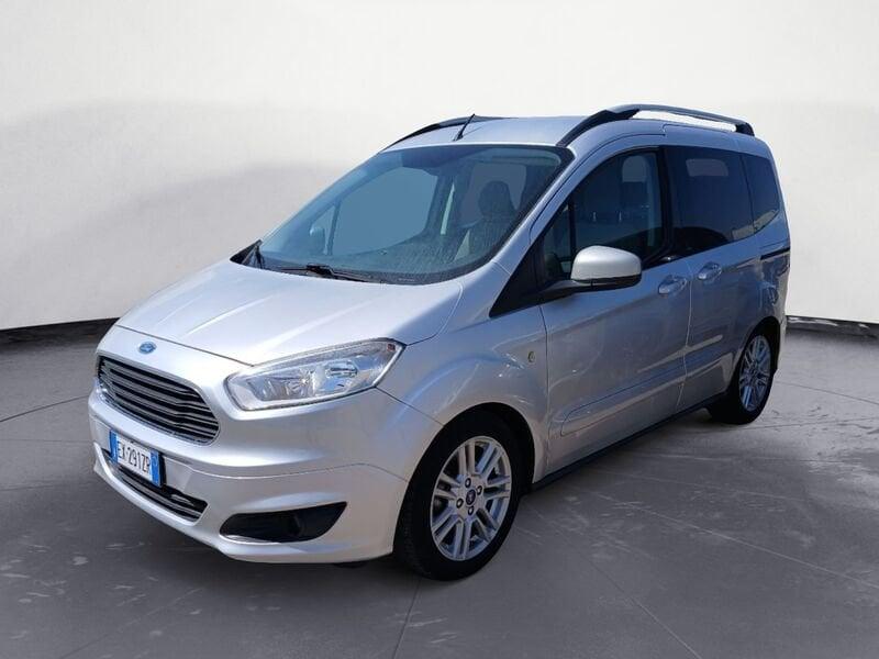 Ford Tourneo Courier 1.6 TDCI 95 CV Titanium