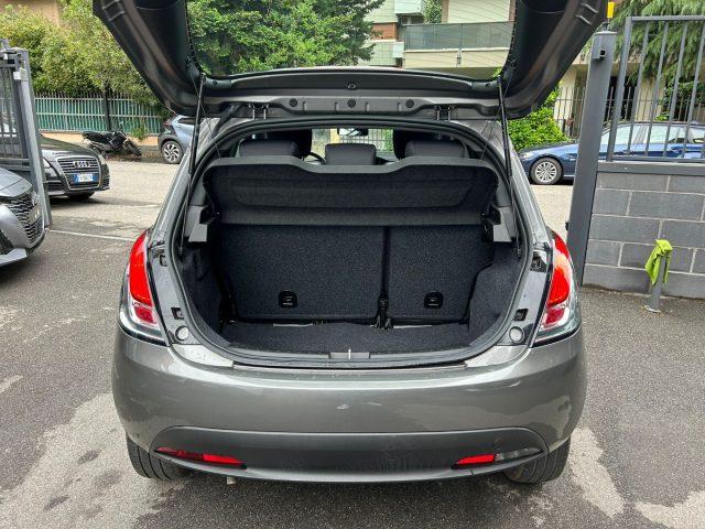 LANCIA Ypsilon 1.0 FireFly 5 porte Hybrid Gold *PREZZO PROMO*