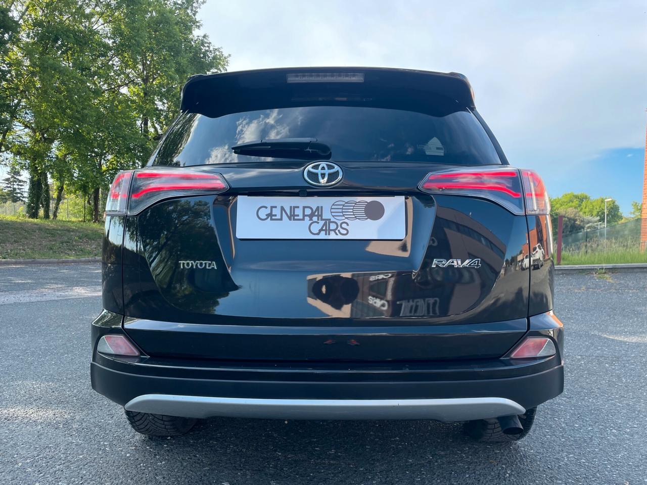 Toyota RAV 4 RAV4 2.0 D-4D 2WD Lounge