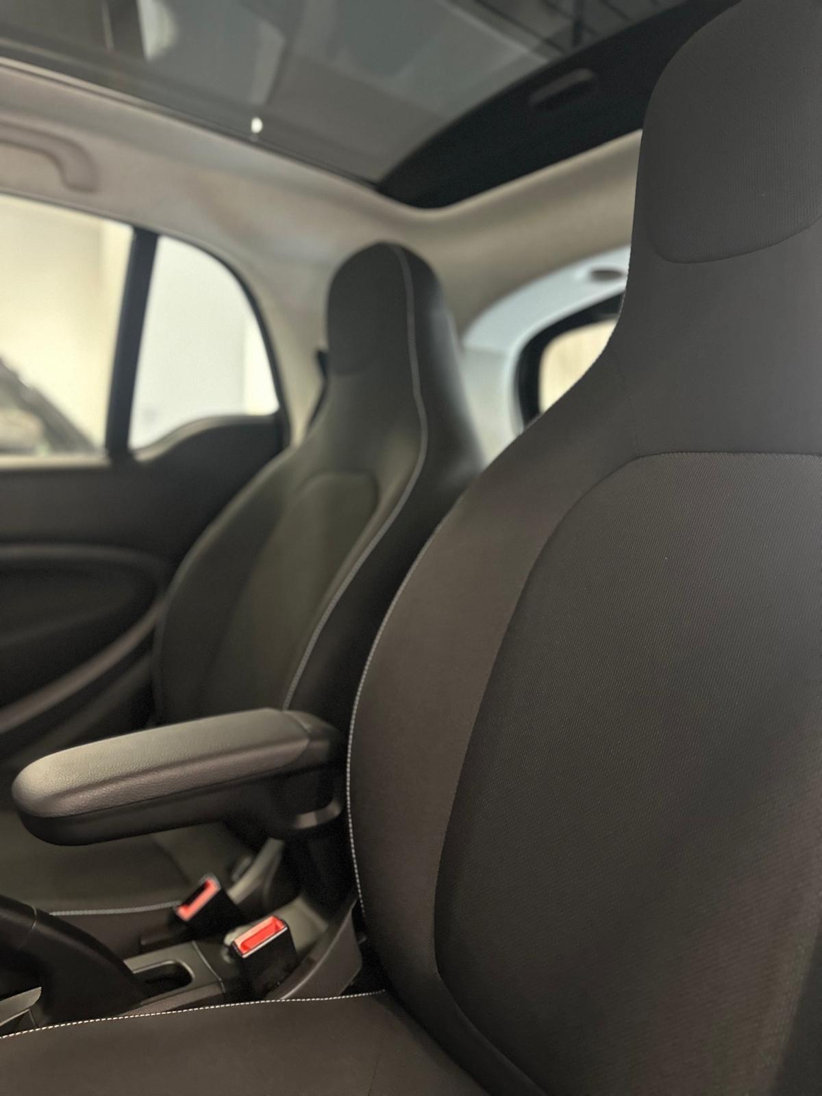 Smart ForTwo TWINAMIC 15.000km