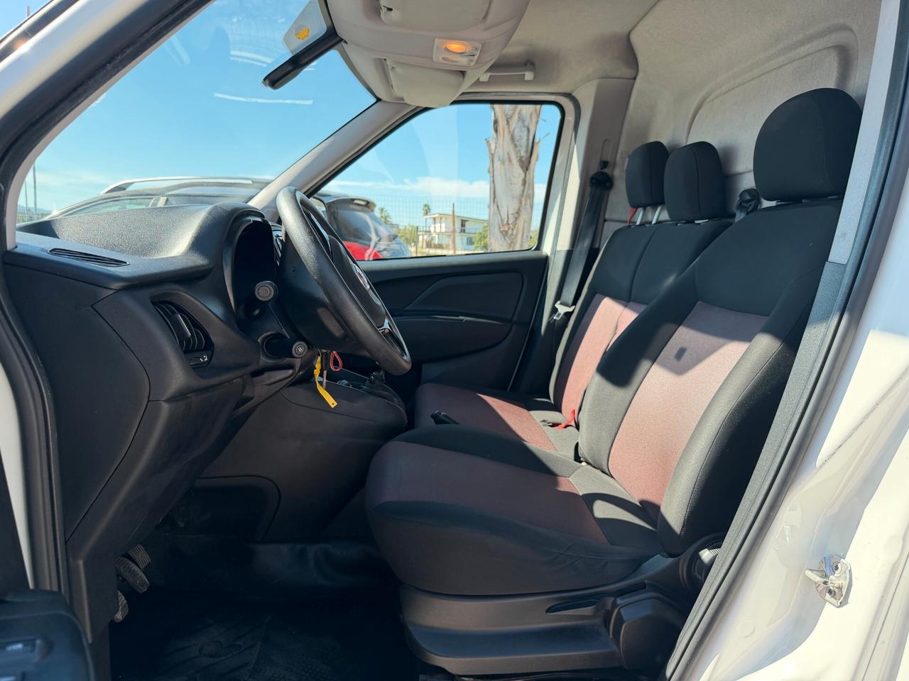 FIAT DOBLO' 2020 1.6 DIESEL 120 CV *TETTO CON RIALZO