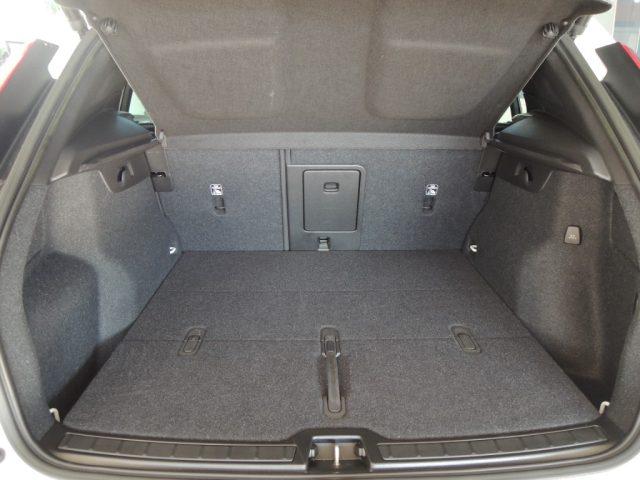 VOLVO XC40 B3 automatico Core