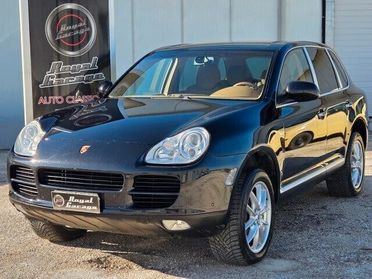 Porsche CAYENNE 3.2 V6 -UNI PRO -
