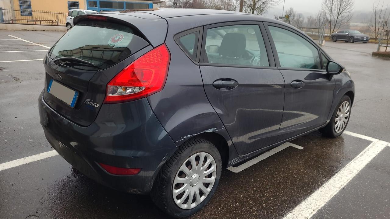 Ford Fiesta Fiesta+ 1.4 5 porte Bz.- GPL