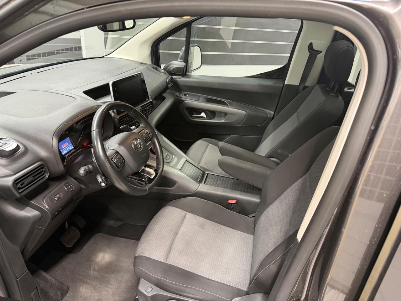 Toyota Proace City Verso 1.5D 130 CV S&S Short D A/T Luxury