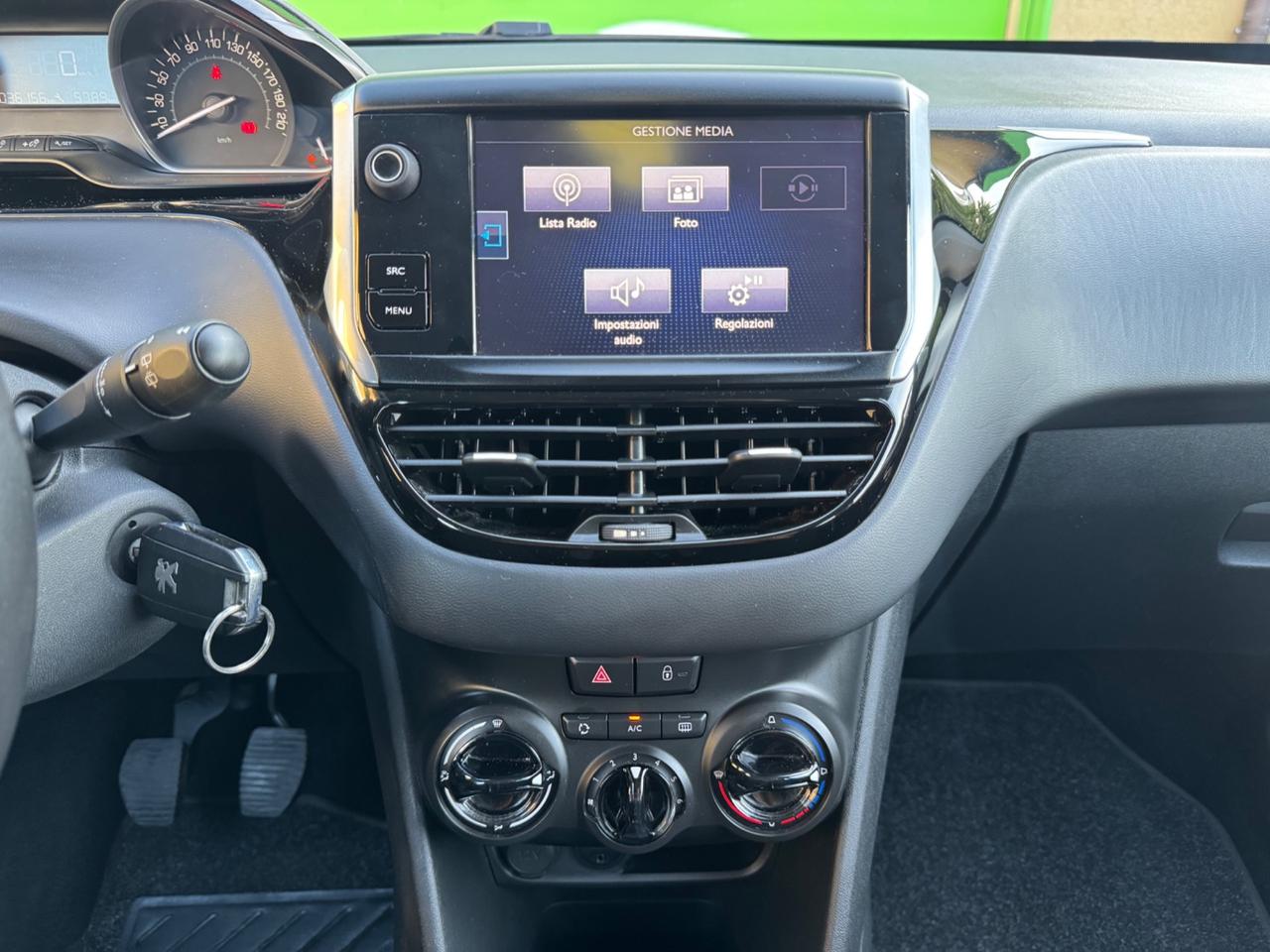 Peugeot 208 PureTech 82 5 porte Allure 36150km