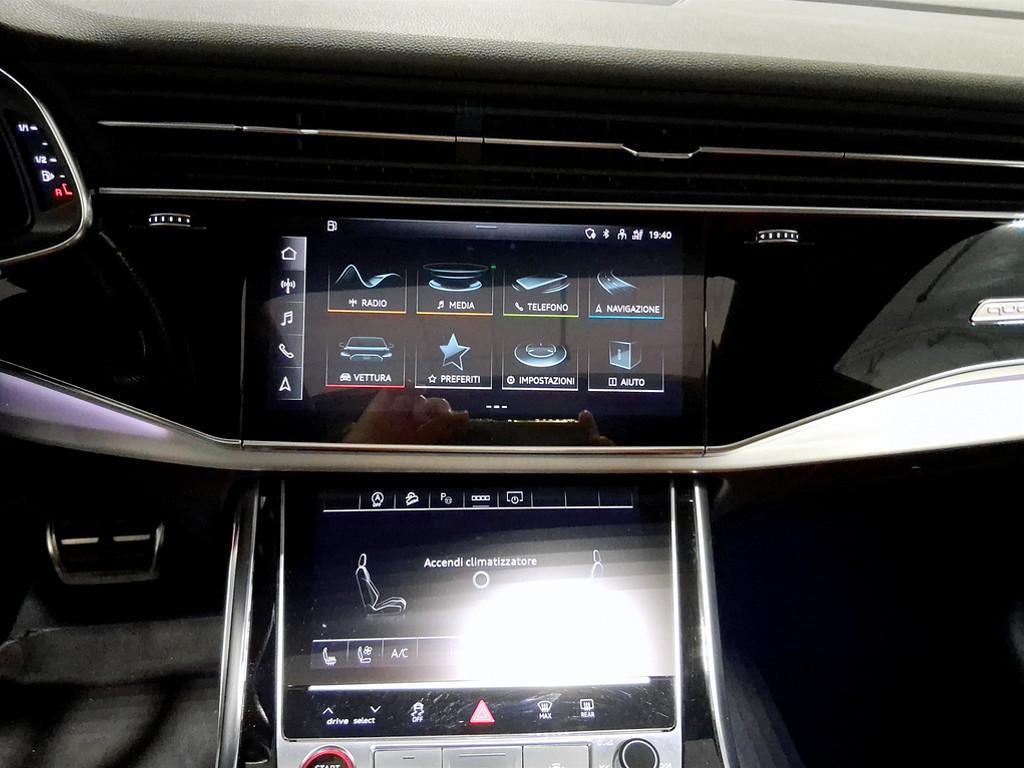 Audi Q8 S8 4.0 tfsi quattro tiptronic