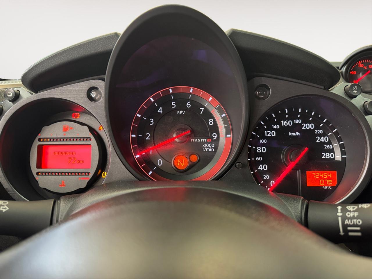 NISSAN 370Z Coupe 3.7 V6 Nismo