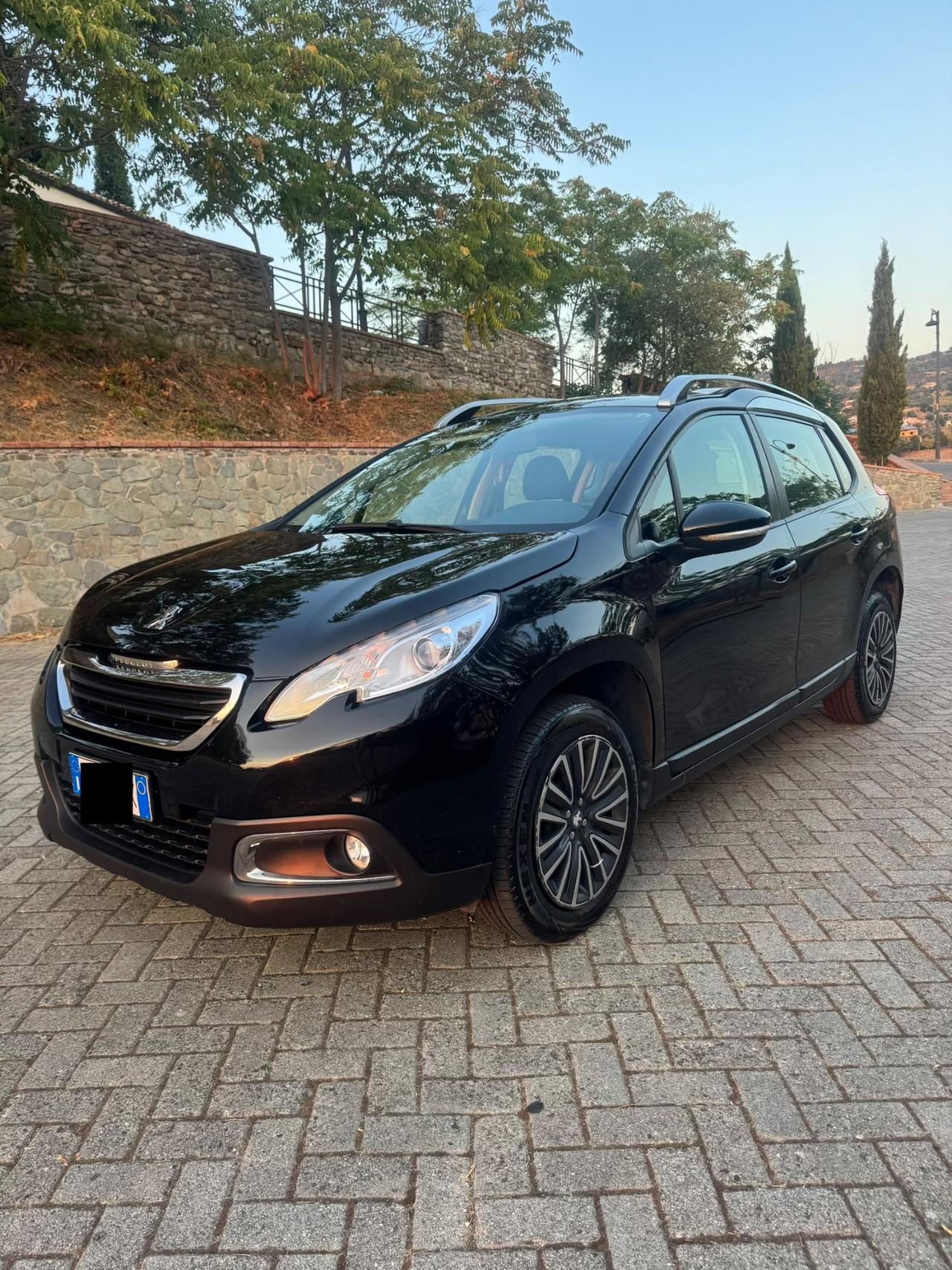 Peugeot 2008 1.4 HDi 68Cv 2014