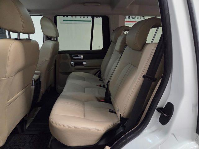 LAND ROVER Discovery 4 3.0 TDV6 HSE SERVICE LAND ROVER
