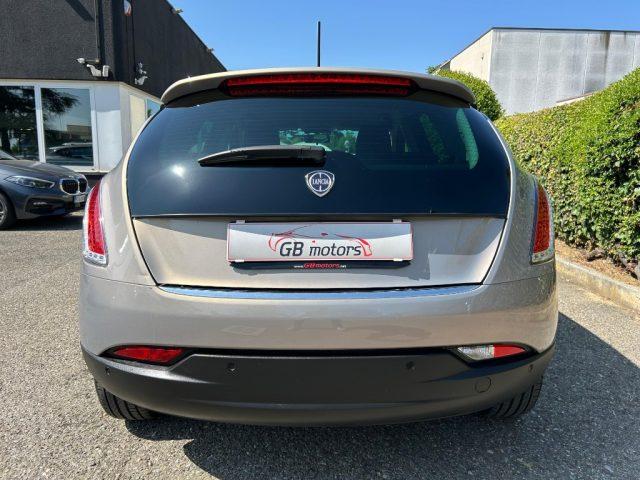 LANCIA Delta 1.6 MJT DPF Gold CRUISE C. - PDC POST. - 16