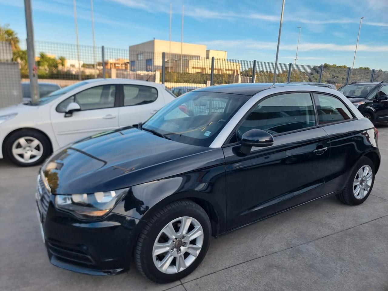 Audi A1 1.6 TDI Attraction OK NEOPATENTATO