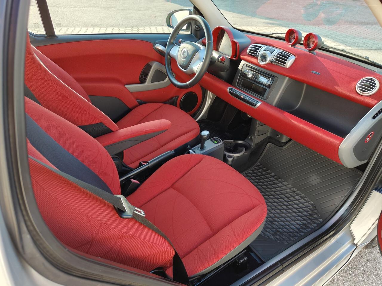 Smart ForTwo 1000 52 kW MHD cabrio passion
