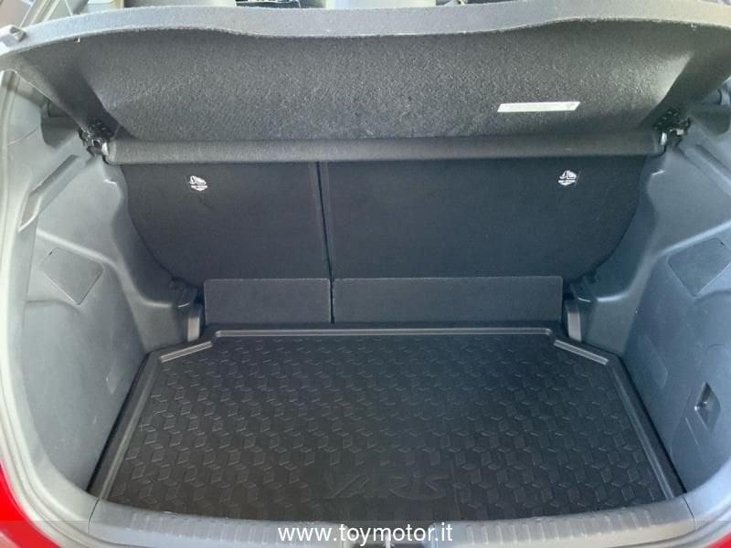 Toyota Yaris 4ª serie 1.5 Hybrid 5 porte Premiere