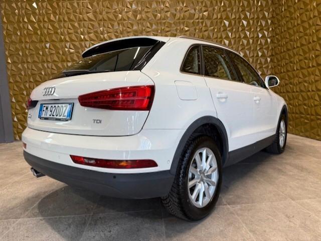 Audi Q3 2.0 TDI 120 CV Design